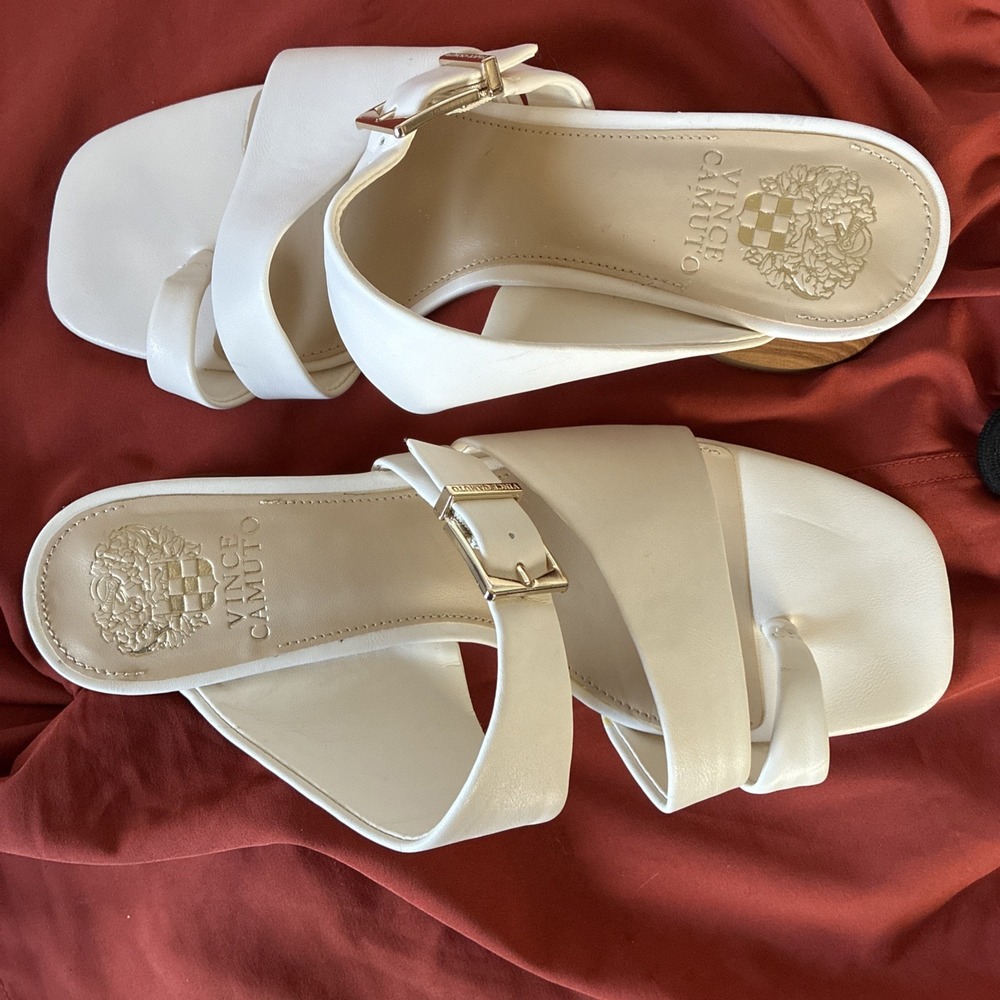 Vince Camuto-Block Heel Sandal VP Lonali White Buckle Toe Wrap Gold Ac Sz 8.5 US